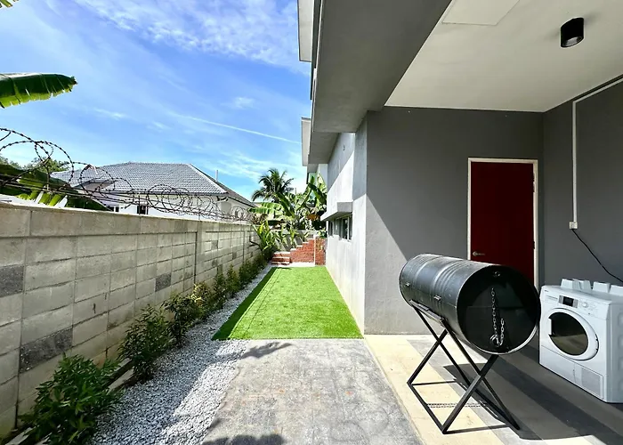 Bnb Luxe Homestay, Rawang - Pool, 18 Pax