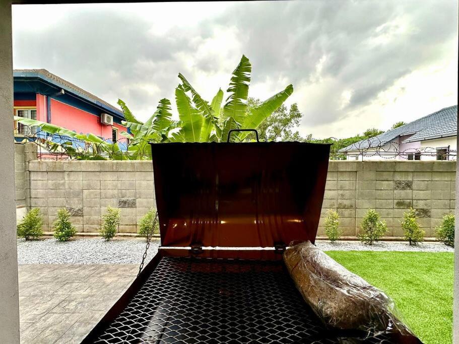 Luxe Homestay, - Pool, 18 Pax Holiday home *